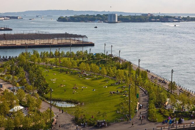 NYC Bus Tour of Brooklyn, Bronx, Queens: Contrasts, Color and Character - Final Thoughts