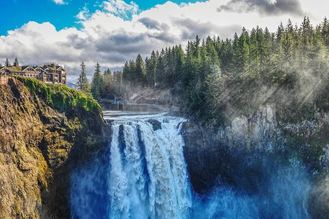 Snoqualmie Falls + Wine Tasting: All-Inclusive Small-Group Tour - Who Will Love This Experience?