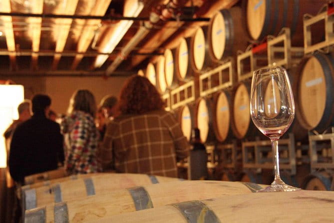 Snoqualmie Falls + Wine Tasting: All-Inclusive Small-Group Tour - FAQ