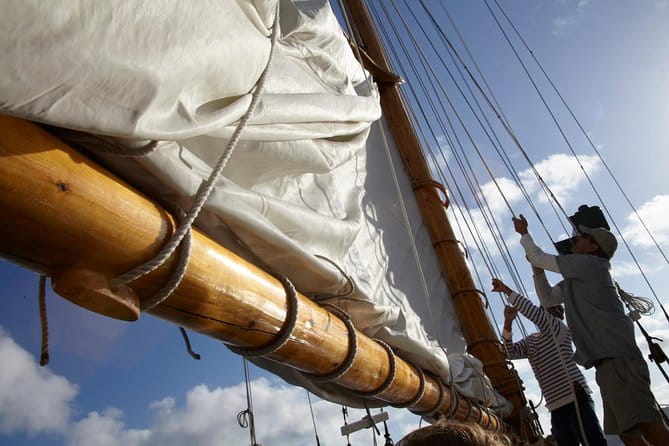 Sunset Sail On A Charming Vintage Yacht - Beer &. Wine Included - The Sum Up