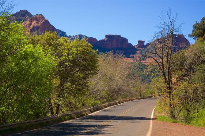 Oak Creek Canyon Pavement Jeep Tour in Sedona - FAQ