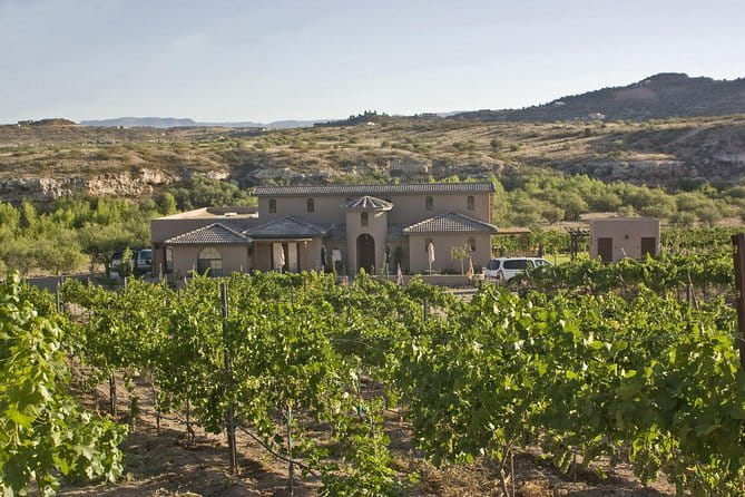 The Original 4 Winery Tour with Charcuterie - Pricing and Value