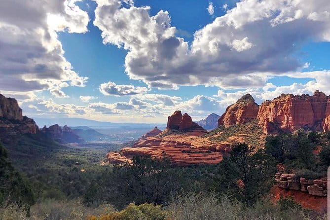 PRIVATE Sedona Jeep Tour 4X4 Climb - Colorado Plateau - Discovering Sedona’s Scenic Secrets on a 4x4 Jeep