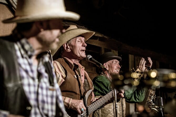 Chuck Wagon Supper & Western Stage Show at Blazin' M Ranch Ticket - Final Thoughts