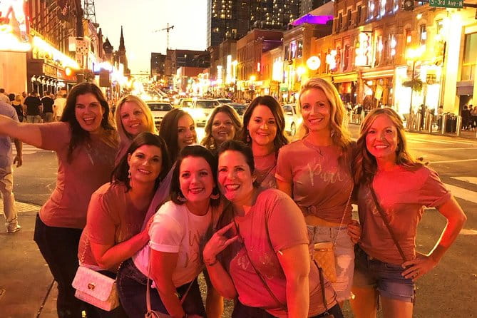 All-Inclusive Pub Crawl with Moonshine, Cocktails, and Craft Beer - Inside the Experience: What You Can Expect