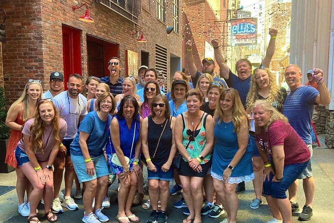 Guided Pub Crawl Walking Tour of Downtown Nashville - Authenticity and Atmosphere