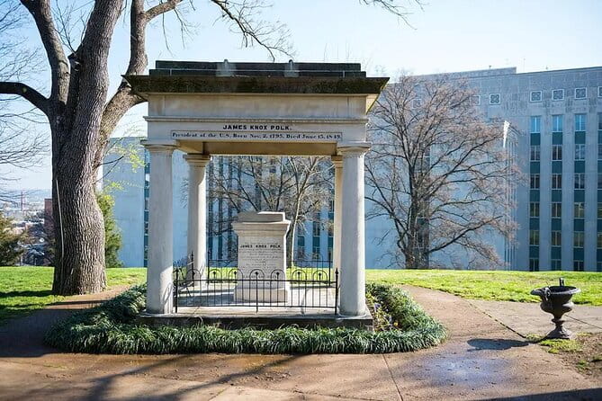 "Murder in Music City" Night-Time Ghost Walking Tour of Nashville - Who Should Consider This Tour?