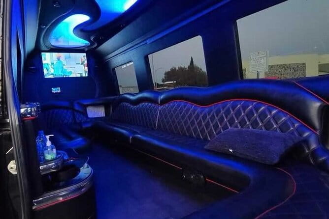 6hr | 12 Passenger Mercedes Limo Sprinter Bus - A Closer Look at the Experience