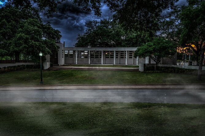 Dallas Terrors Ghost Tour By US Ghost Adventures - FAQ