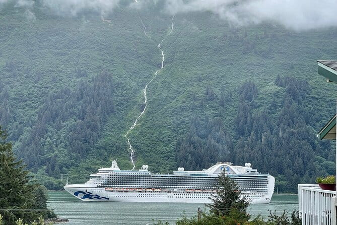 Juneau Private 3 Hour Scenic Road Trip - What Makes This Tour Stand Out?