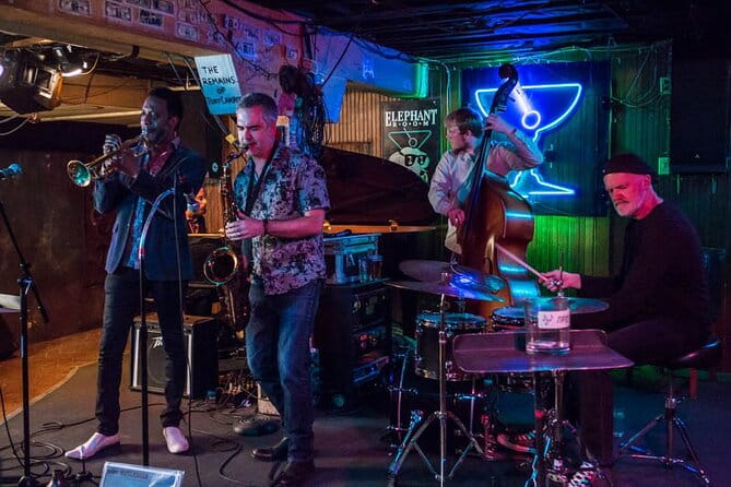 Downtown Austin Live Music Pub Crawl - An Honest Look at the Downtown Austin Live Music Pub Crawl