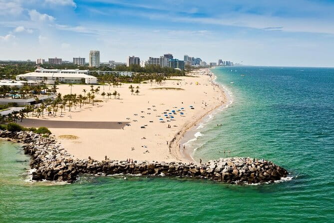 Ft. Lauderdale to Miami Beach Helicopter Tour - Key Points