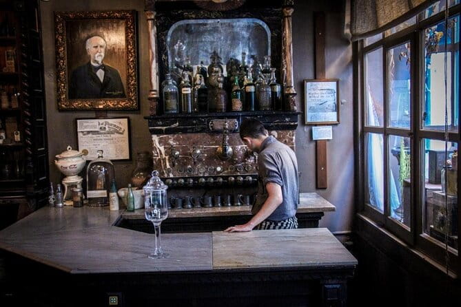 Haunted Drunken History Tour from New Orleans - Introduction