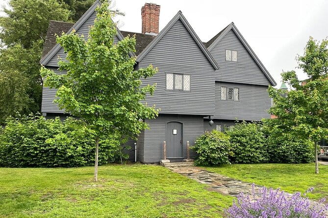 Historian's Guide to the Salem Witch Trials - What to Expect from the Tour