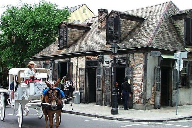 NOLA's BIG 4 PRIVATE CITY TOUR, NO GHOST, ONLY FACTS! - Exploring the Big Easy: A Detailed Look at NOLAs Big 4 Private City Tour