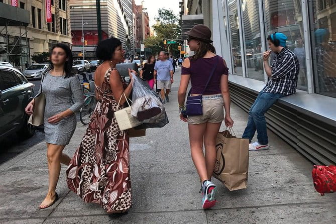 NYC Small Group Secondhand Personal Shopping Day - Exploring New York Citys Best Secondhand Shopping: A Guide to the Small-Group Personal Shopping Tour