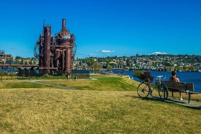 One-Hour Private Seattle Sightseeing Cruise - BYOB! - An Authentic Way to See Seattle: The Lake Union Experience