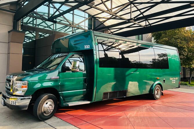 One-Way Transfer: SeaTac Airport Hotels to Seattle Piers 66 & 91 - A Practical Look at Seattle Express’ One-Way Transfer from SeaTac Hotels to Seattle Piers 66 & 91