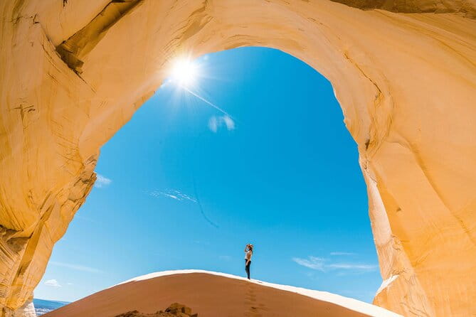 Peekaboo Slot Canyon + Great Chamber Loop - UTV - YOU DRIVE! - Key Points