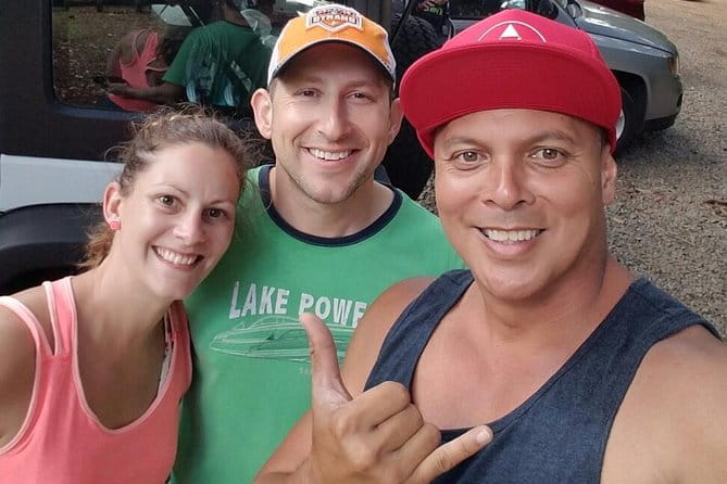 Skip the Crowds: Secret Oahu Half Circle Tour with a Local - Exploring Oahu with a Local on the Secret Half Circle Tour