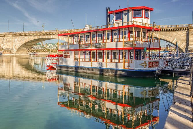 Sunset Cocktail Cruise on Lake Havasu's Paddle Wheeler - The Experience: What You Can Expect