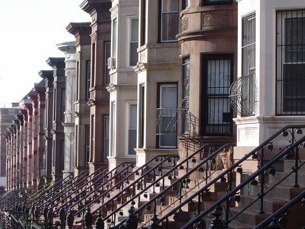 The Best of Brooklyn Walking Tour: "The Brooklyn Revolution!" - Exploring Brooklyn with "The Brooklyn Revolution" Tour