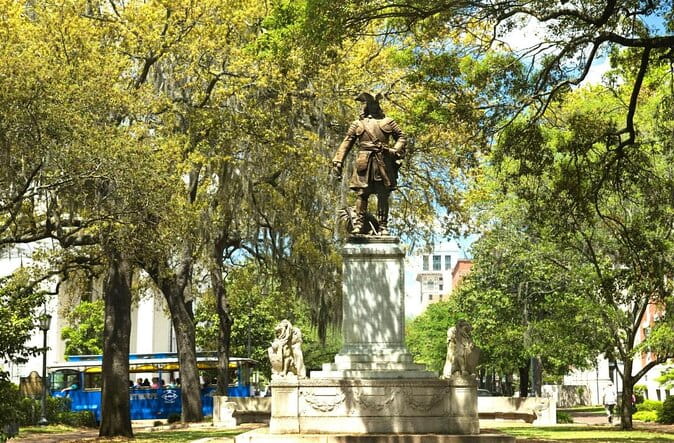 Tipsy Trivia Tour - An in-depth look at the Tipsy Trivia Tour in Savannah