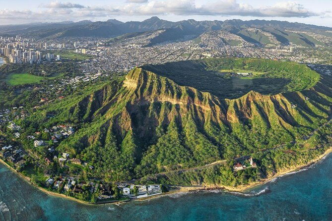 18 Minutes PRIVATE Helicopter Tour in Honolulu - Key Points