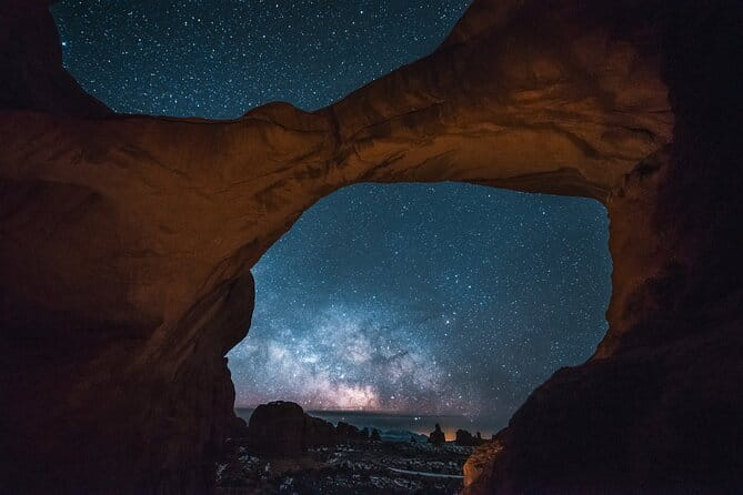 Astro-Photo, Hiking and Stargazing Tour in Arches National Park - Practical Details and Considerations
