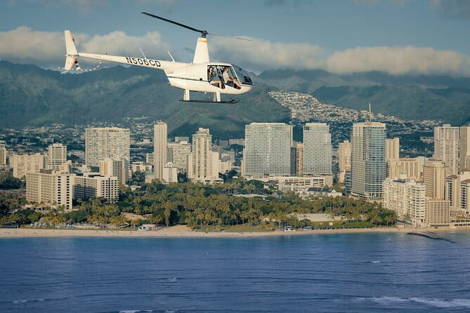 18 Minutes SHARED Helicopter Tour in Honolulu - The Value of the Experience