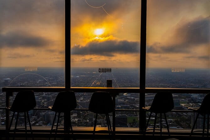 360 Chicago Observation Deck Sip and View Ticket - Authentic Traveler Perspectives