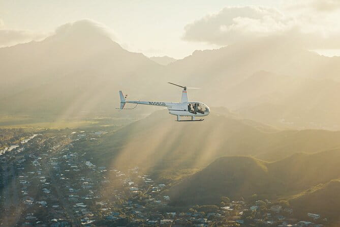 60 Minutes SHARED Helicopter Tour in Honolulu - What Makes This Tour Special?