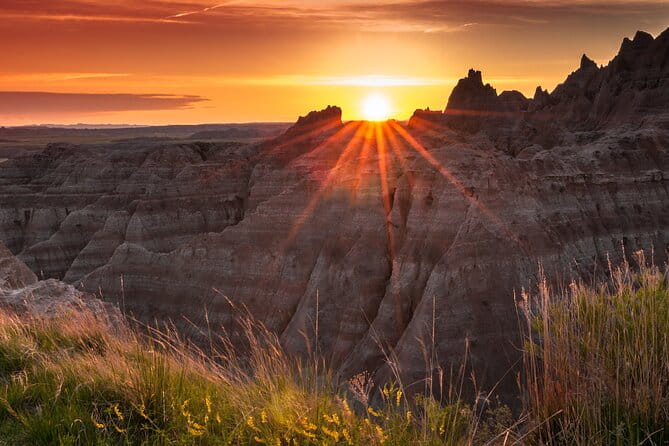 Badlands After Dark: Sunset Colors and Celestial Views - The Itinerary Unpacked