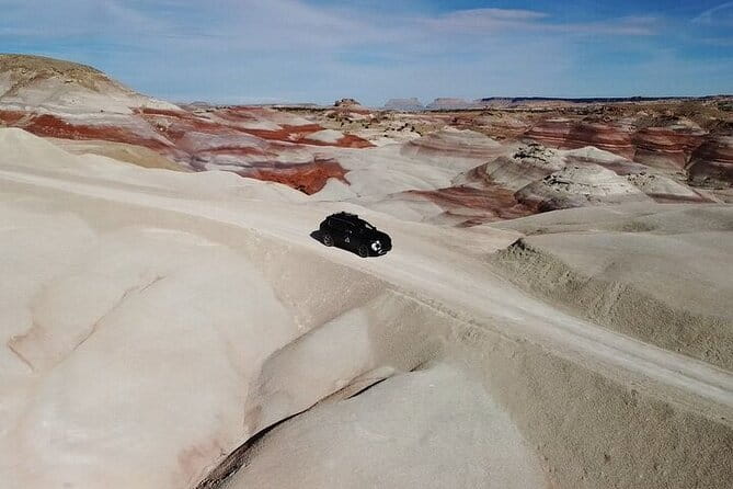 Bentonite Hills Cathedral Valley Half Day Tour - The Experience in Action: From the Guides’ Stories to Stunning Vistas