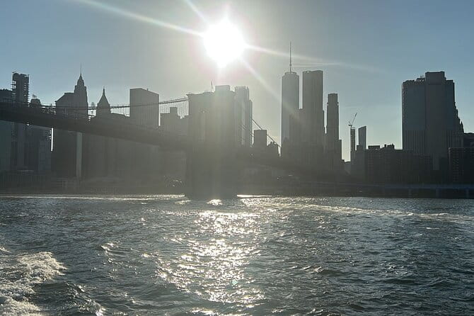 Brooklyn Bridge & DUMBO Walking Tour (& East River Ferry Tickets) - Discovering DUMBO: Brooklyn’s Trendy Heart