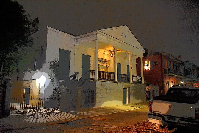 Ghost Stories and True Crime Walking Tour of the French Quarter - Who Will Love This Tour?