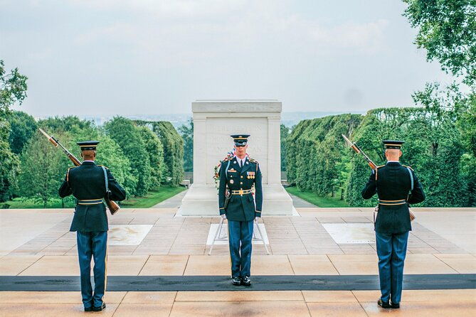 Guided Tour of Arlington Cemetery With Changing of the Guards - Authentic Reviews: The Good, the Not-So-Good, and the Mixed
