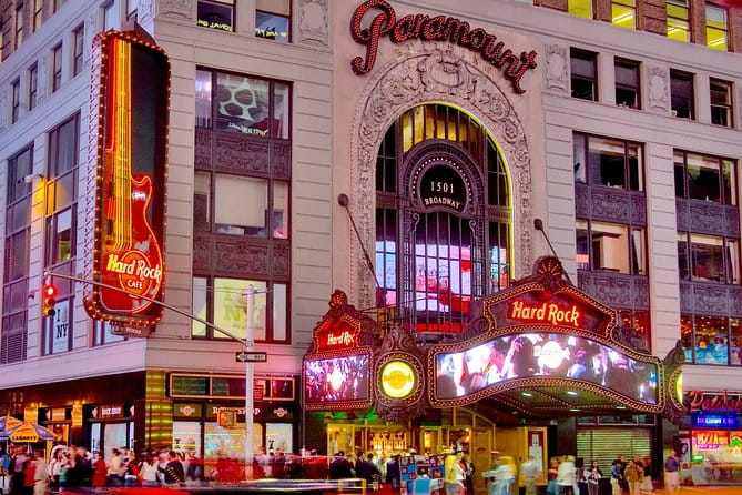 Hard Rock Cafe New York Times Square - The Dining Experience and Atmosphere