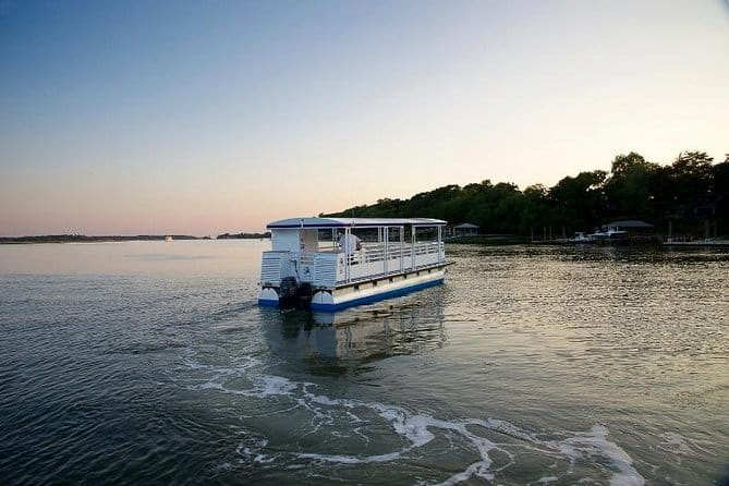 Hilton Head Dolphin Watching Cruise with Fireworks Display - Who Will Love This Tour?