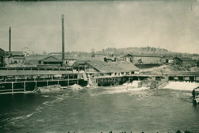 Historical Downtown Eau Claire: A Self-Guided Walking Tour - What to Expect from the Itinerary