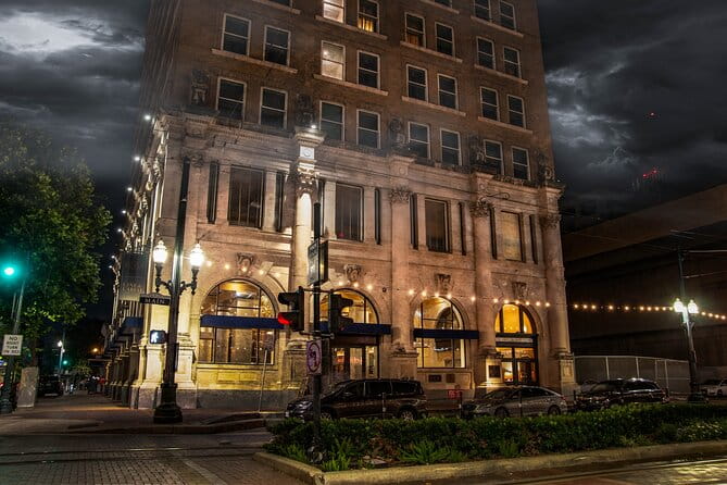 Houston Ghosts and Hauntings By US Ghost Adventures - FAQ