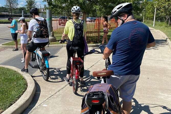 Houston Heights eBike VIP Private Foodie Tour - Who Will Love This Tour?