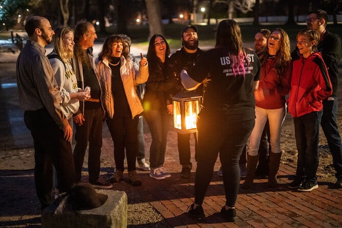 Indianapolis Ghosts: Haunts, Spirits, and Phantoms Walking Tour - What to Expect on the Tour