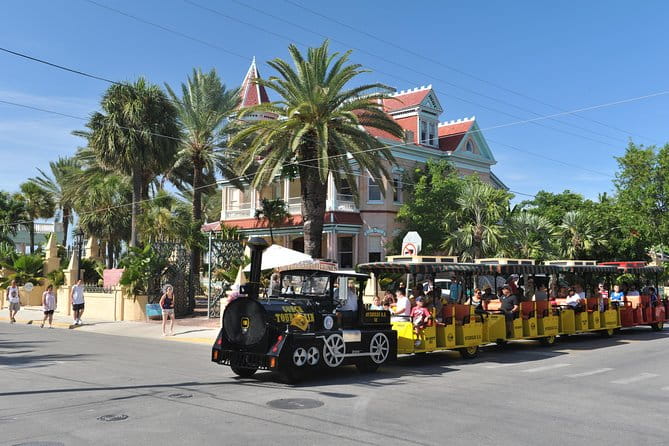 Key West Shore Excursion: Conch Tour Train - The Experience Itself: What You Can Expect