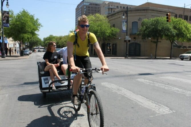 Live Music Capital of the World Pedicab Tour - FAQs