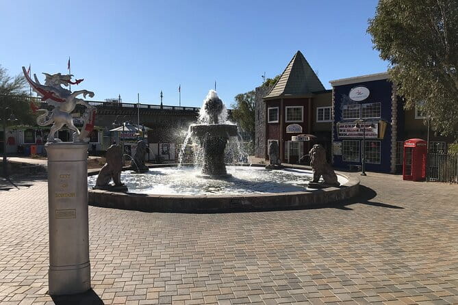 London Bridge and English Village Tour Small Group - The Experience of the Tour Itinerary