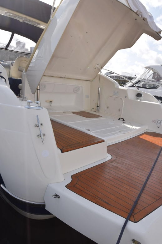 Miami: Private Yacht for up to 12 People - The Experience: What’s Included and What’s Not