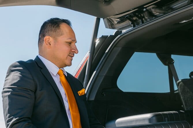 New Orleans Arrival Chauffeur Driven Transport - Comfort and Convenience on the Road