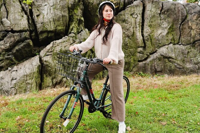 New York City Central Park Bicycle Rental - Riding Through Central Park