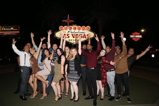 Open Bar Party Bus Nightclub Crawl in Las Vegas - Who Will Love This Experience?